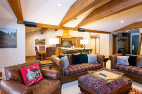 Expansive Four Bedroom Suite at The Chateaux condo